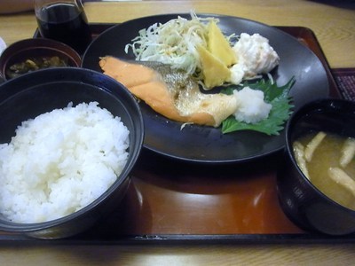 ジョイフルの焼き鮭定食